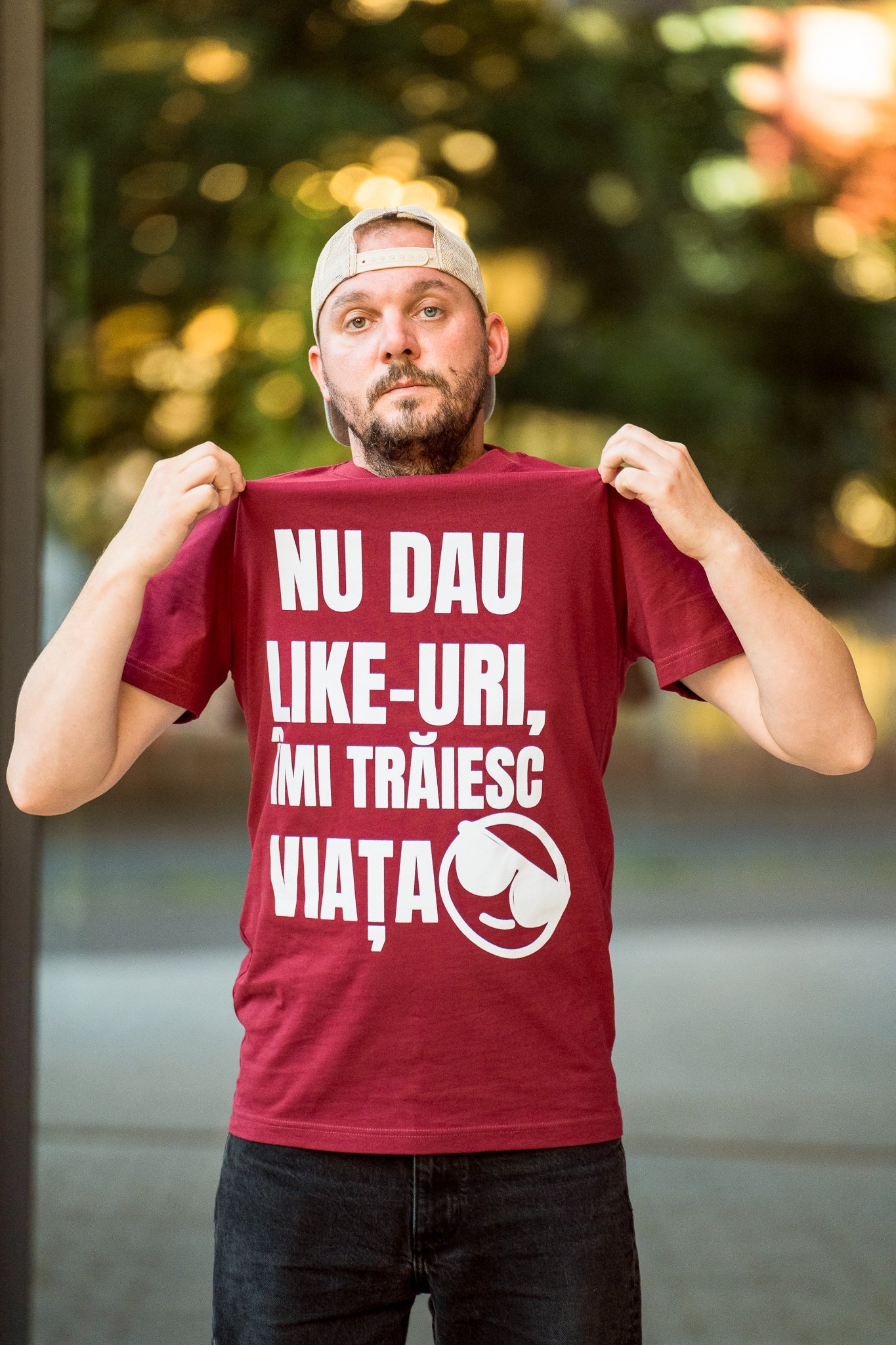 Nu dau Like - uri. Îmi trăiesc viața - tricou XL din bumbac 100% - colecția FIRESC Tricou unisex - slow fashion România
