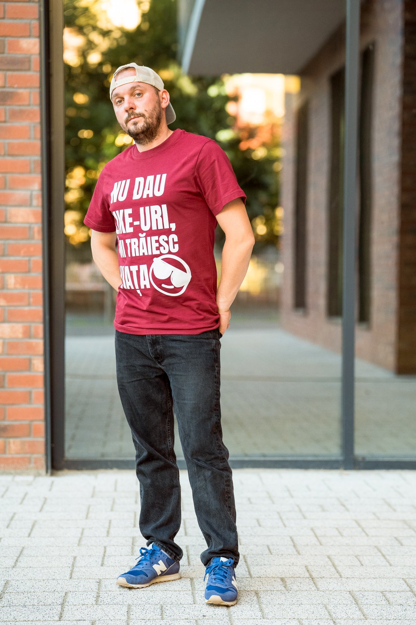 Nu dau Like - uri. Îmi trăiesc viața - tricou XL din bumbac 100% - colecția FIRESC Tricou unisex - slow fashion România