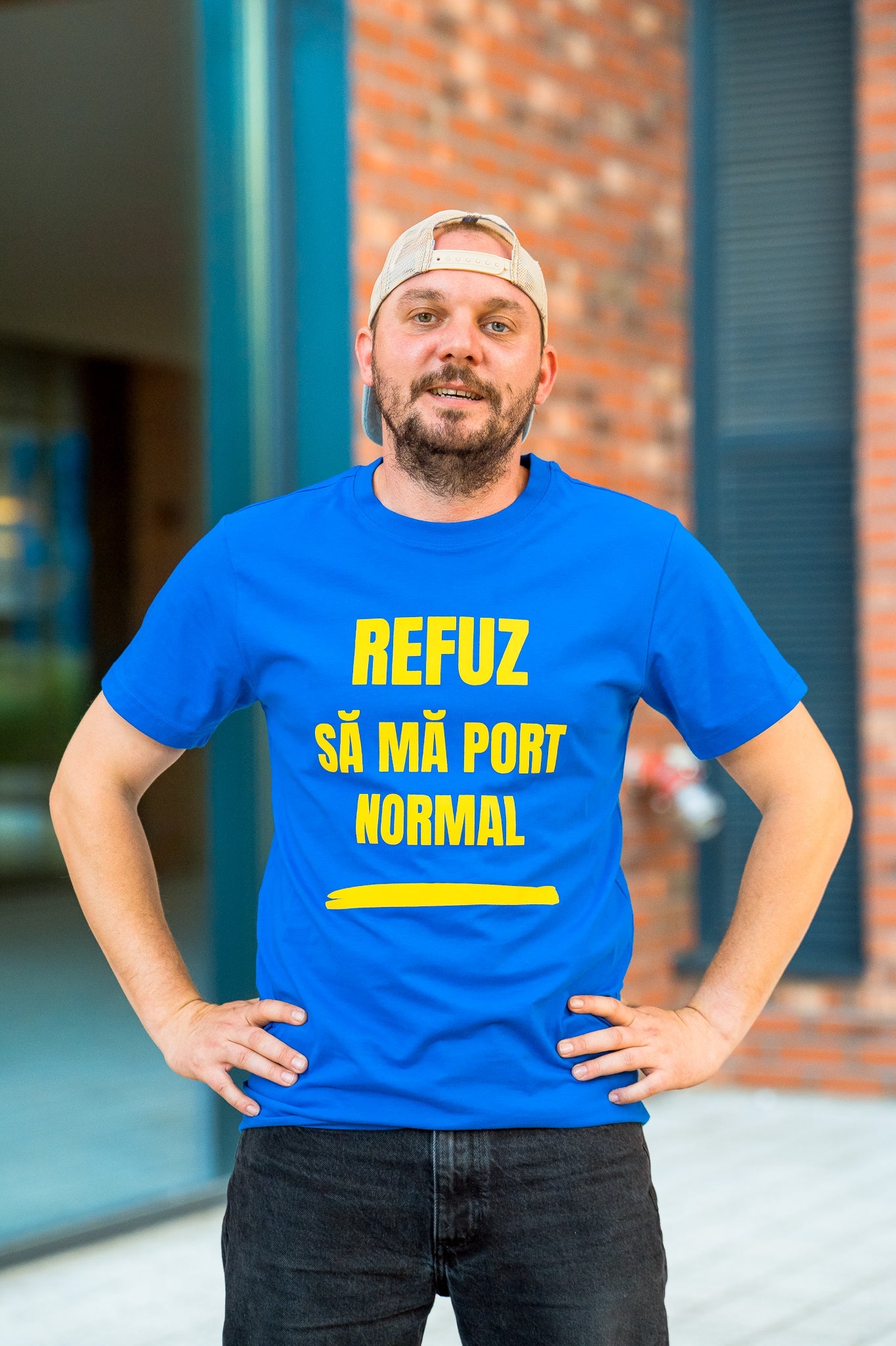 Refuz să mă port normal. - tricou XL din bumbac 100% - colecția FIRESC Tricou unisex - slow fashion România