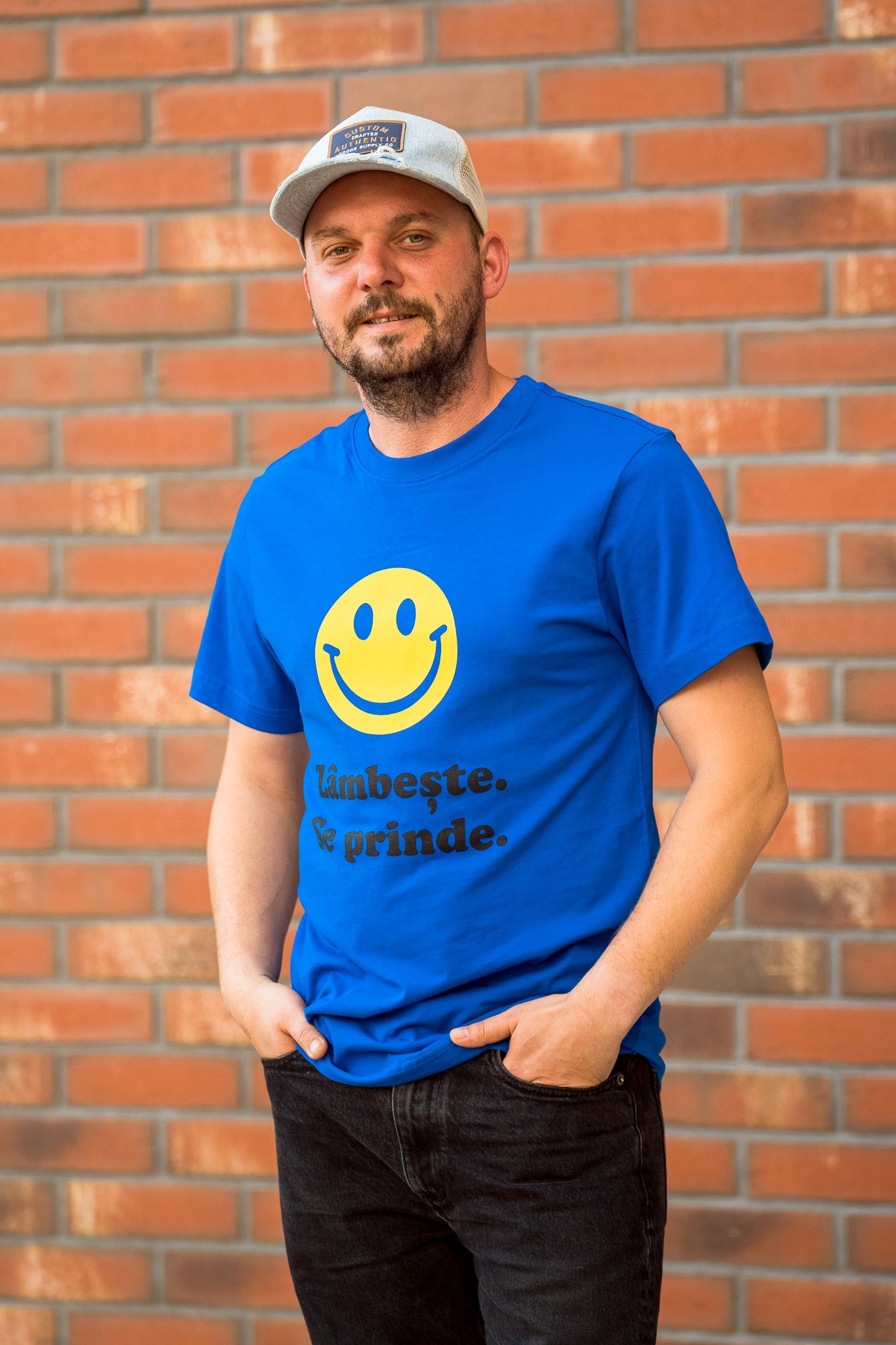 Zâmbește. Se prinde. - tricou S din bumbac 100% - colecția FIRESC Tricou unisex - slow fashion România