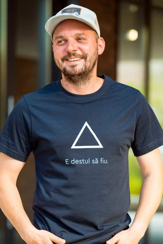 E destul să fiu - tricou S din bumbac 100% - colecția FIRESC Tricou unisex - slow fashion România