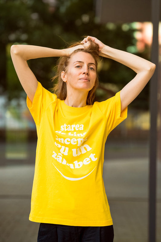 Starea de bine începe cu un zâmbet - tricou S din bumbac 100% - colecția FIRESC Tricou unisex - slow fashion România